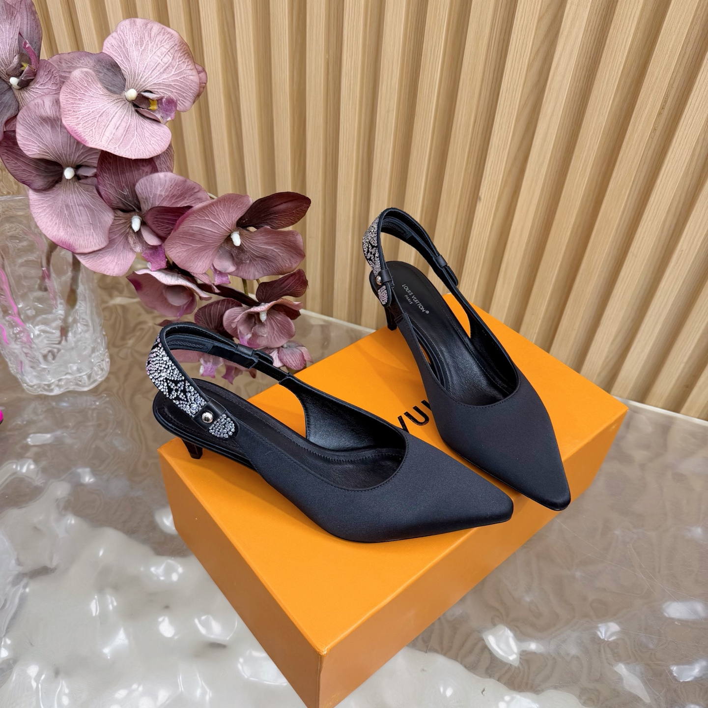 Women's high heels